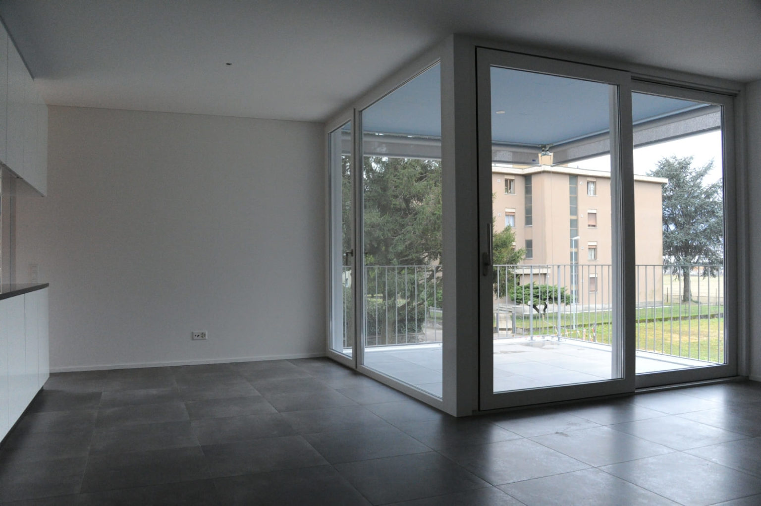 Bellinzona - affittasi elegante appartamento 3.5 locali