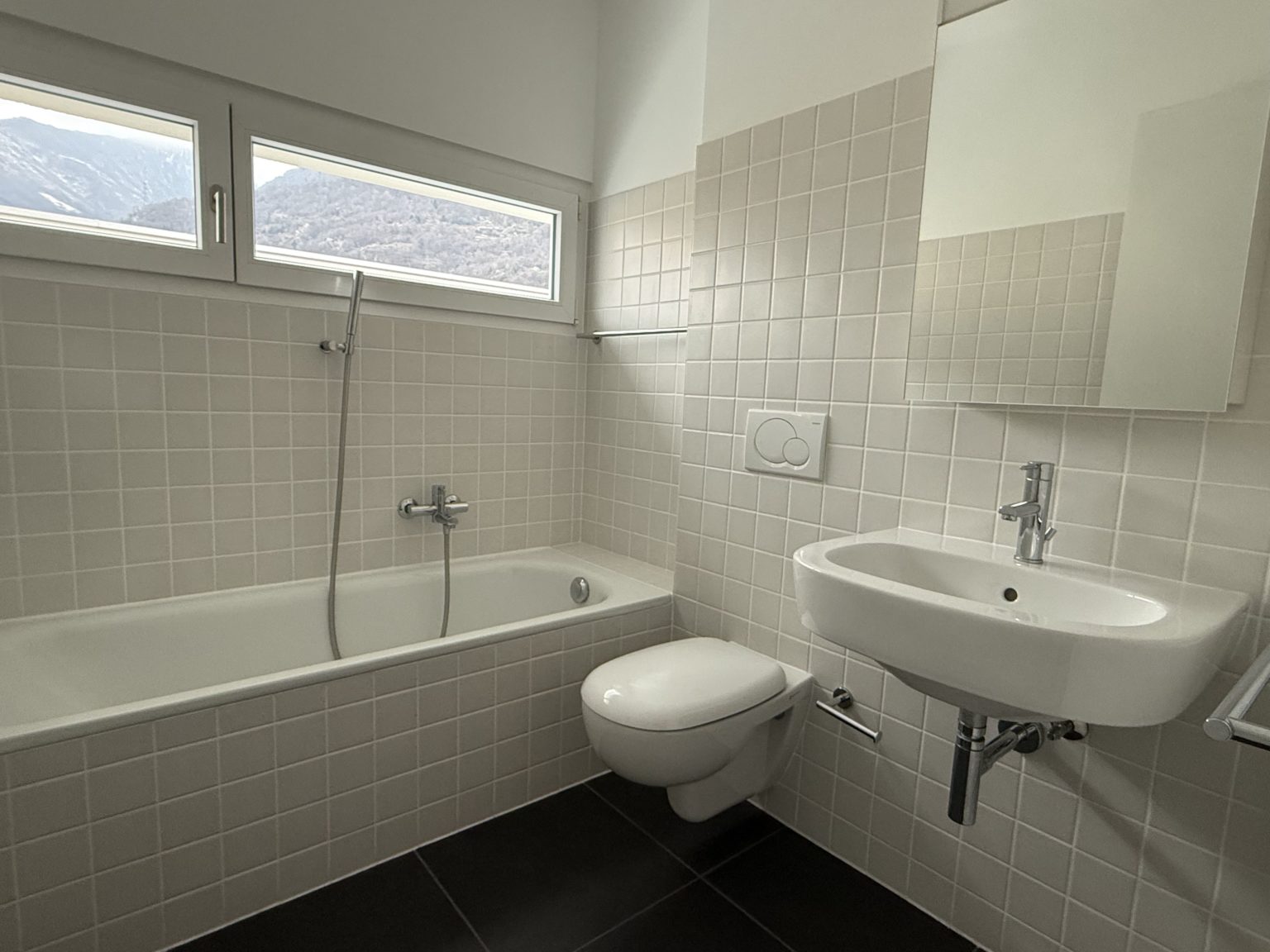 Bellinzona - affittasi elegante appartamento 3.5 locali