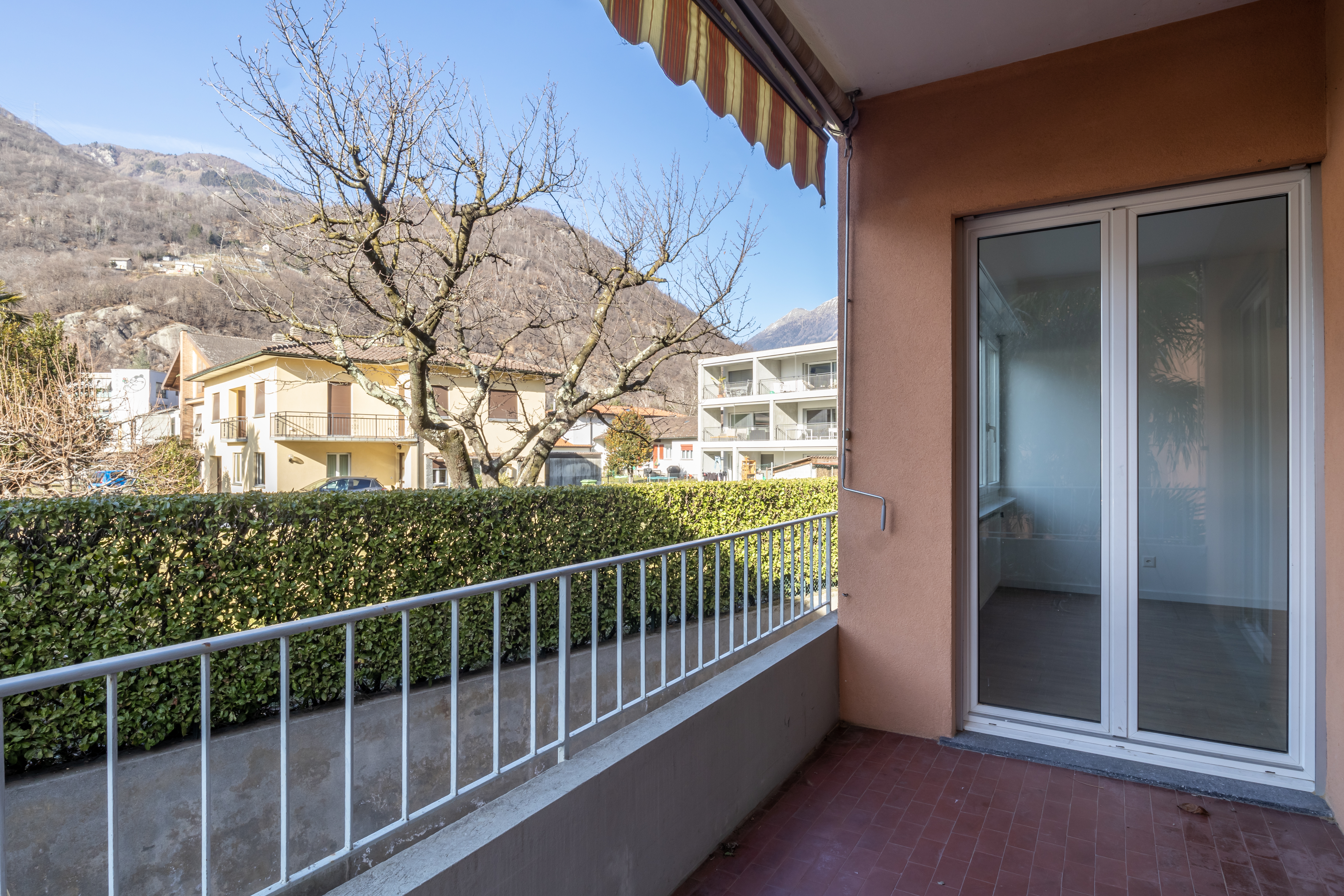 Bellinzona - affittasi spazioso appartamento 3.5 locali